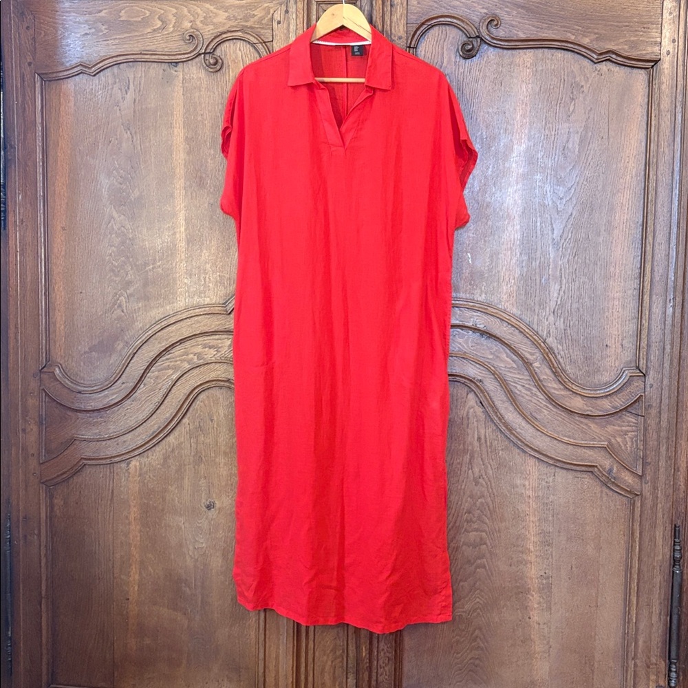 Tahari Linen V-Neck Collared Maxi Shift Dress - Picture 4 of 12